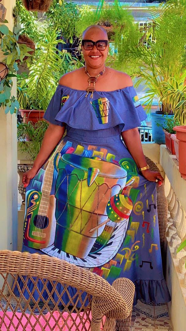 Robe Bleue et Jaune Prestige Créole