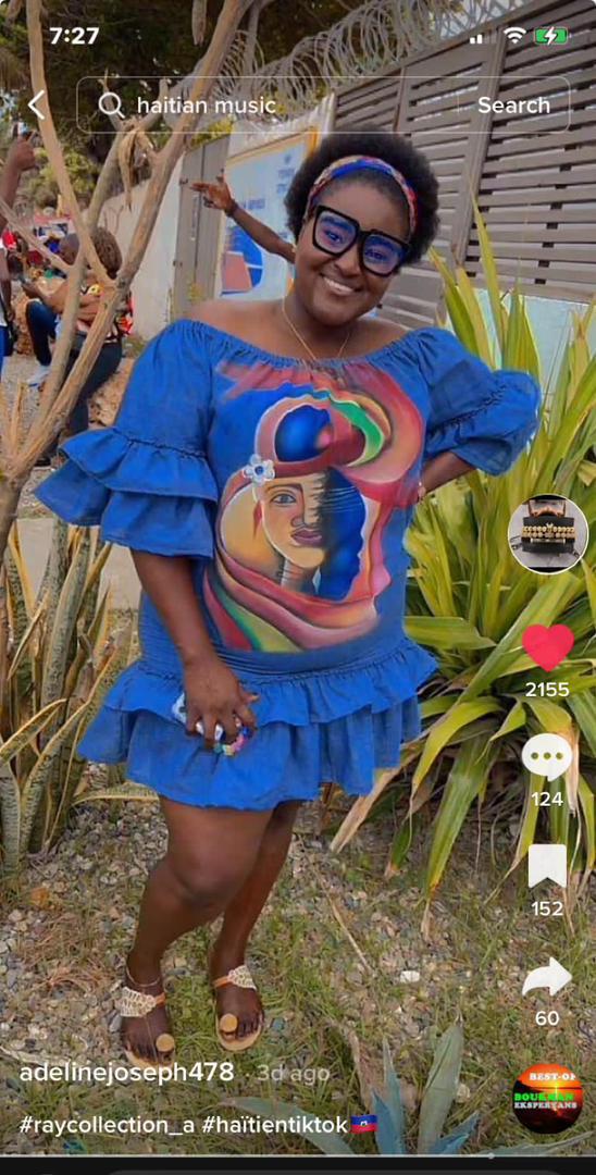 Robe Bleue Courte Peinte à la Main